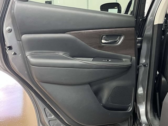 Used 2019 Nissan Murano Platinum w/ Cargo Package FWD image 20