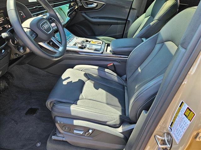 Used 2025 Audi Q7 3.0T Prestige w/ Prestige Package AWD/4WD image 17