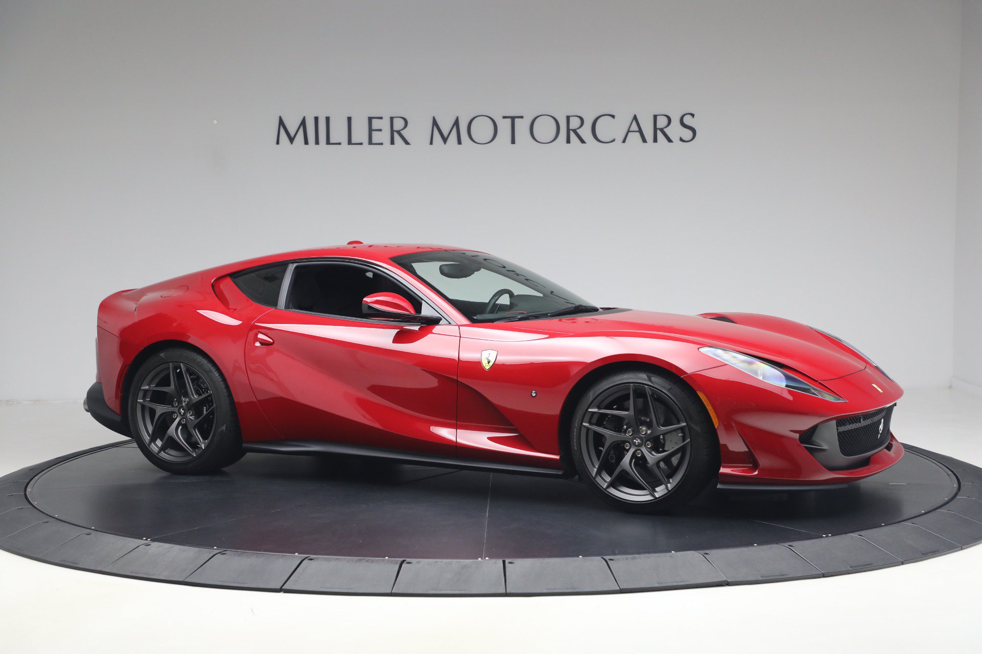 Certified 2018 Ferrari 812 Superfast RWD image 10