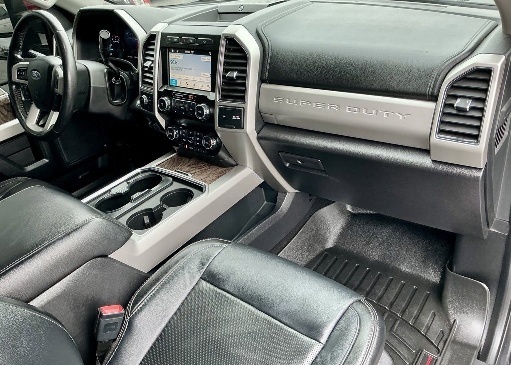Used 2019 Ford F350 Lariat w/ Lariat Ultimate Package image 25