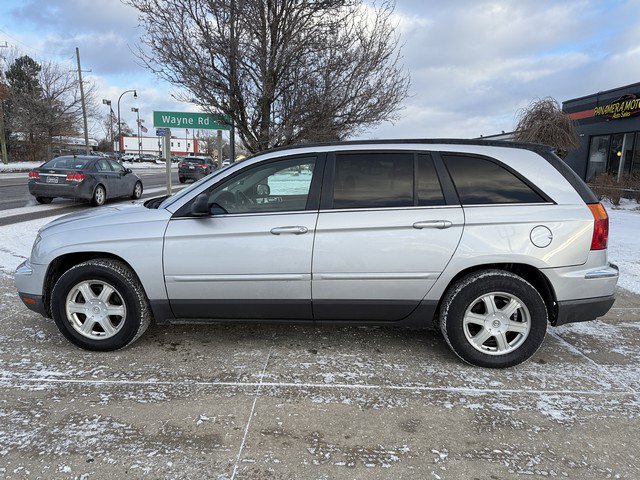 Used 2006 Chrysler Pacifica Touring FWD image 8