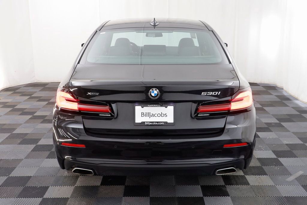 Certified 2023 BMW 530i xDrive w/ Premium Package image 18