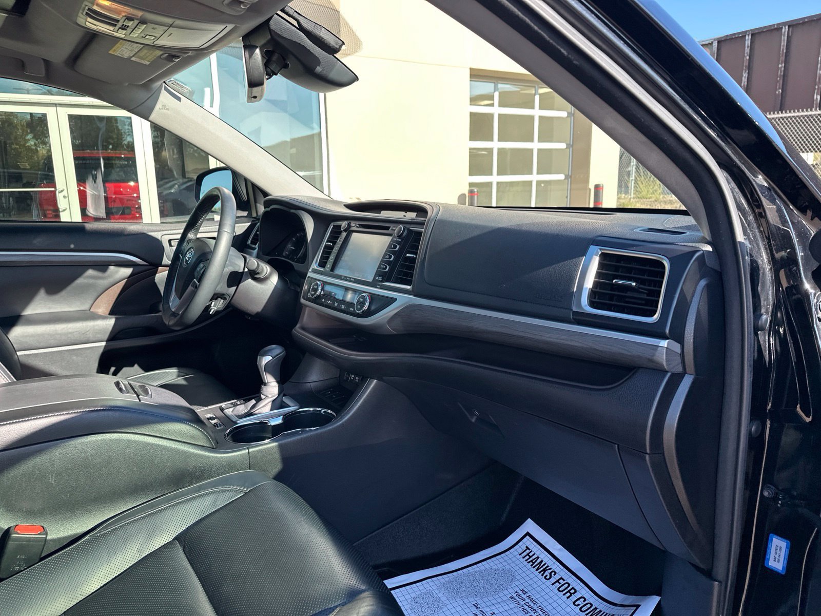 Used 2017 Toyota Highlander Limited Platinum FWD image 44
