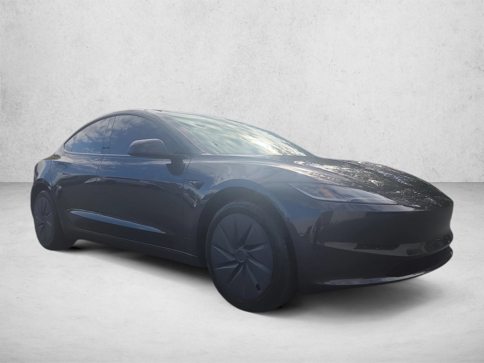 Used 2026 Tesla Model 3 RWD image 3