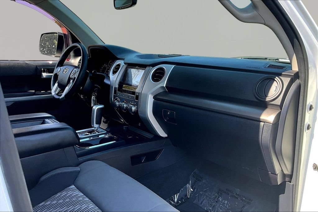 Used 2018 Toyota Tundra SR5 w/ SR5 Upgrade Package RWD image 26