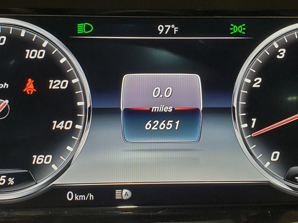 Used 2017 Mercedes-Benz S 550 4MATIC Sedan image 45