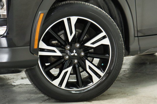 Used 2023 Mitsubishi Eclipse Cross SE AWD/4WD image 3
