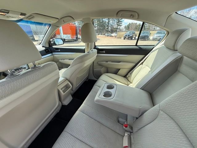 Used 2011 Subaru Legacy 2.5i Premium w/ All-Weather Pkg image 28