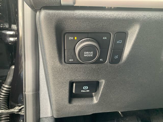 Used 2025 Ford Expedition Max Active image 26