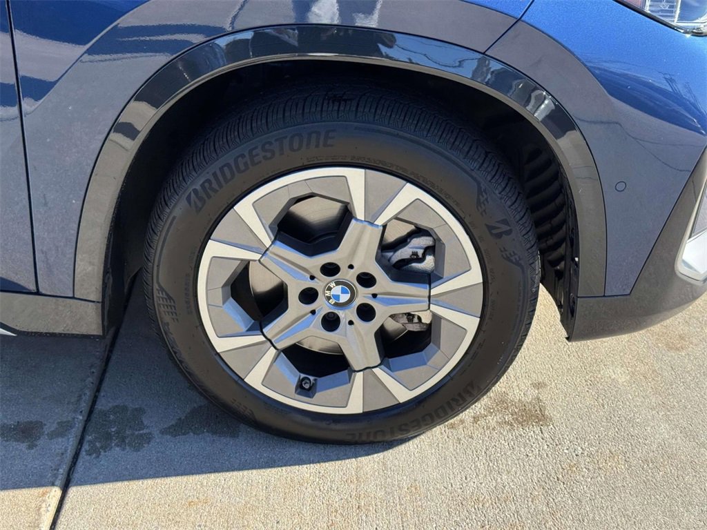 Certified 2025 BMW X1 xDrive28i w/ Convenience Package image 9