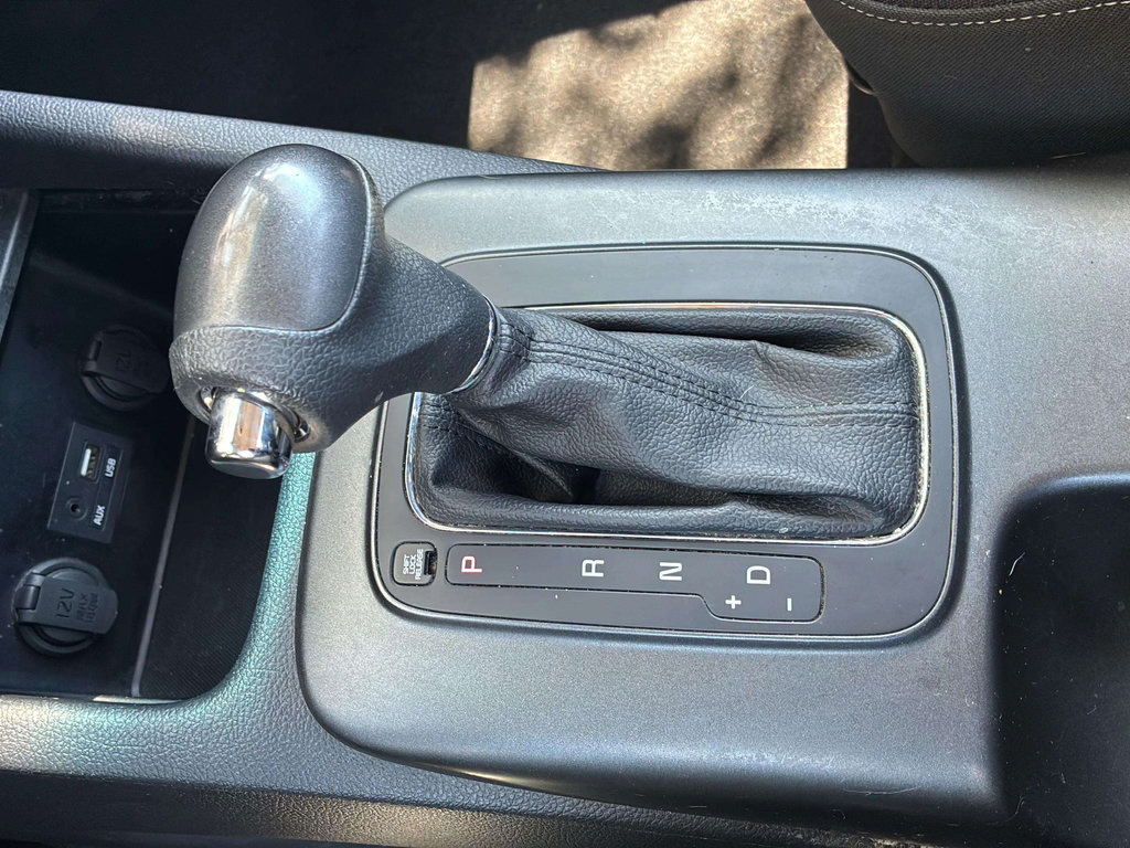 Used 2016 Kia Forte LX FWD image 27