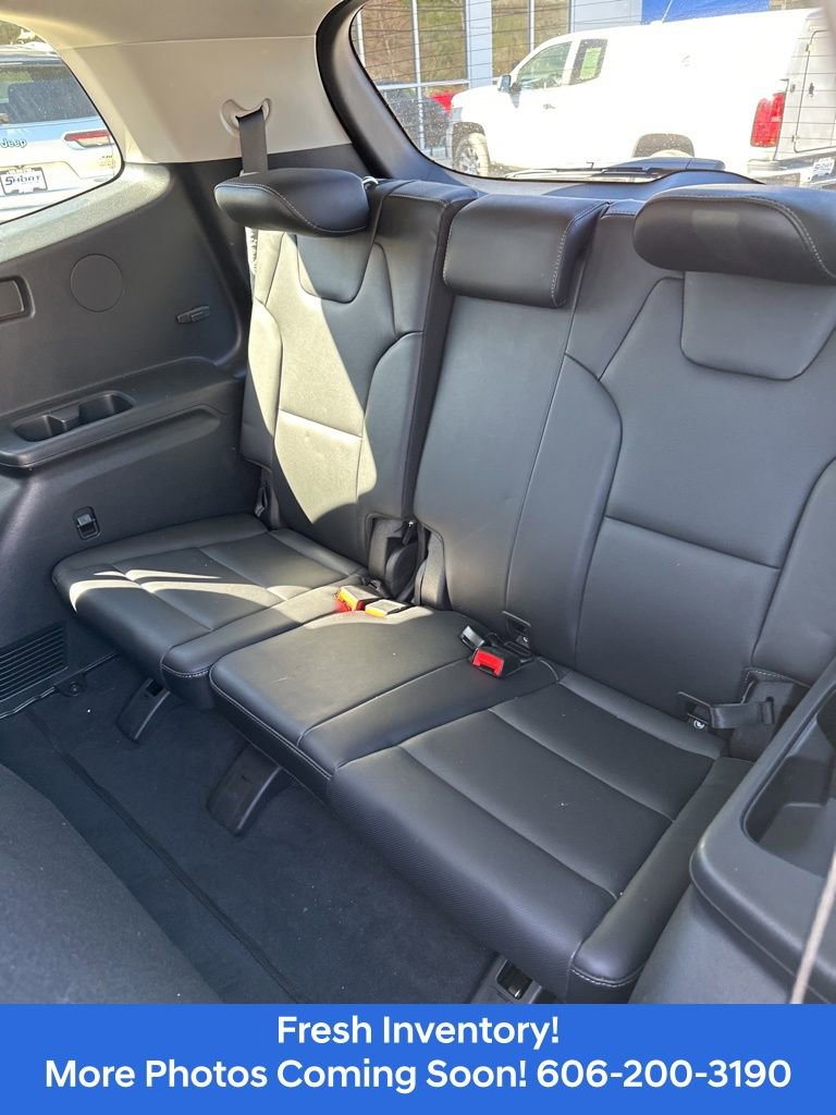 Used 2023 Kia Telluride LX image 13