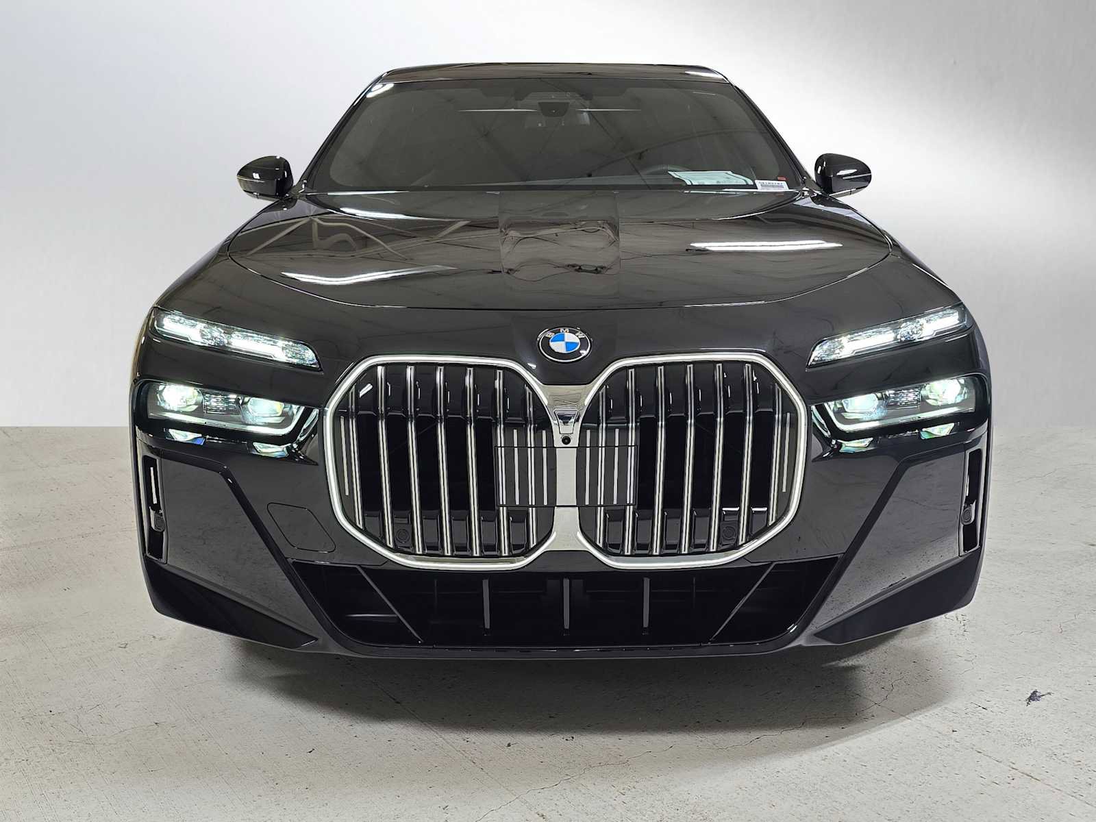 Used 2026 BMW 760i xDrive 760i xDrive w/ Executive Package image 8