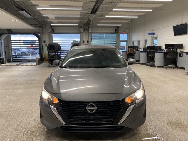 Used 2024 Nissan Sentra SV FWD image 2