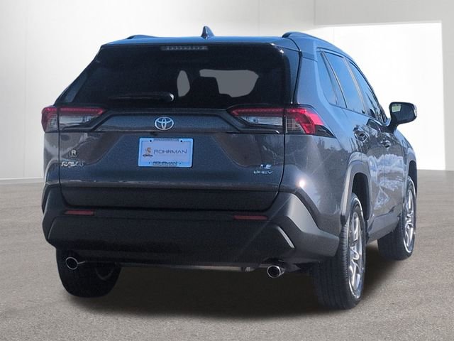 Certified 2025 Toyota RAV4 LE image 5