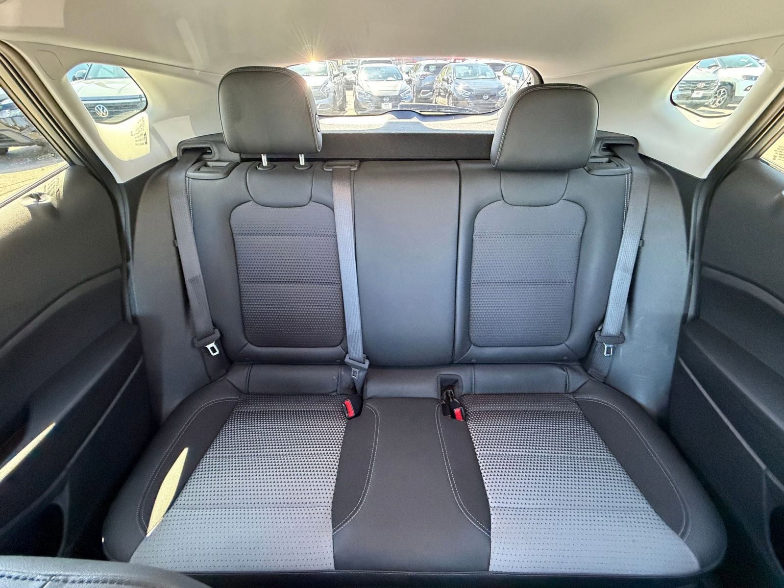 Used 2025 Chevrolet Trax LT image 37