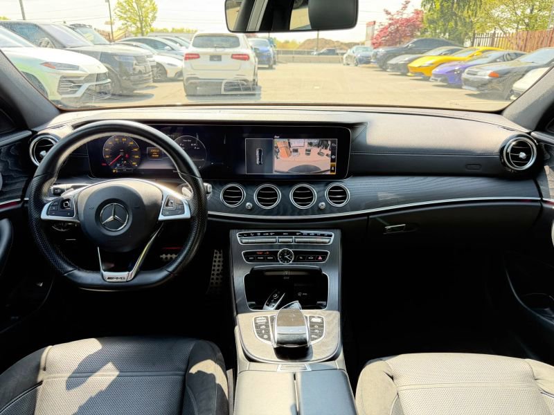 Used 2018 Mercedes-Benz E 43 AMG 4MATIC Sedan image 18