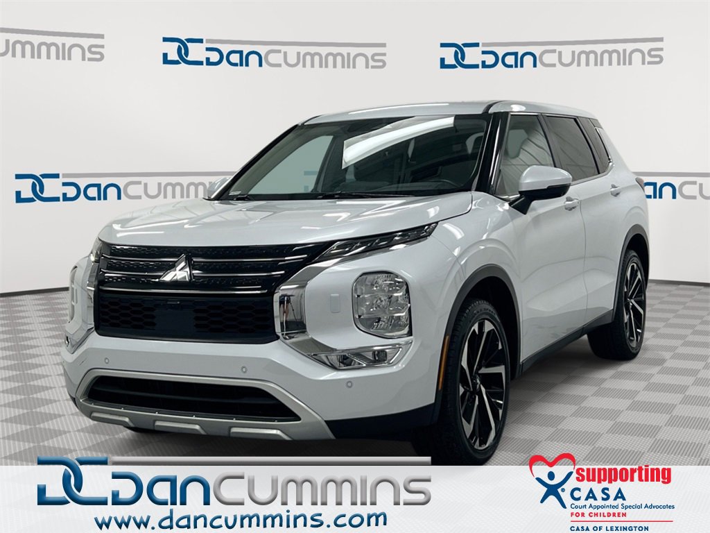 Used 2023 Mitsubishi Outlander SE