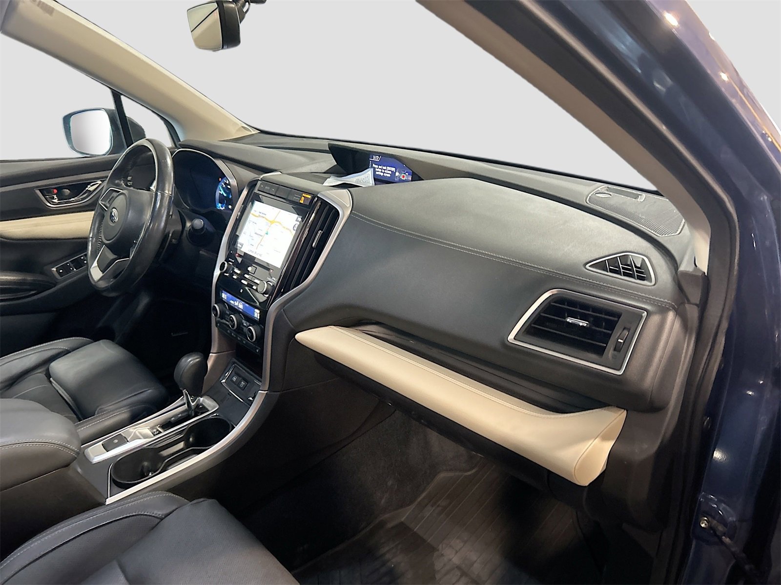 Used 2021 Subaru Ascent Limited w/ Technology Package image 32