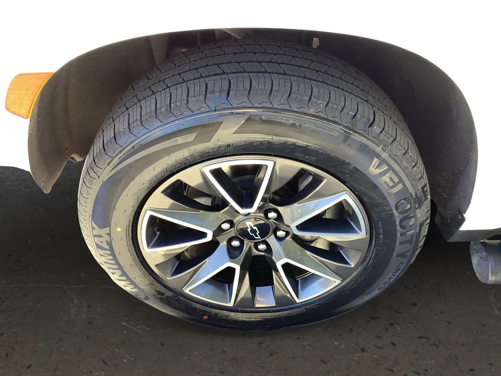 Used 2023 Chevrolet Tahoe Z71 w/ Luxury Package image 10