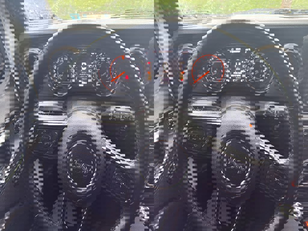 Used 2018 Jeep Wrangler Unlimited Sport S image 3