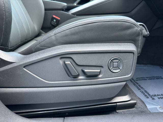 Certified 2025 Audi Q5 Premium w/ Premium Plus AWD/4WD image 24