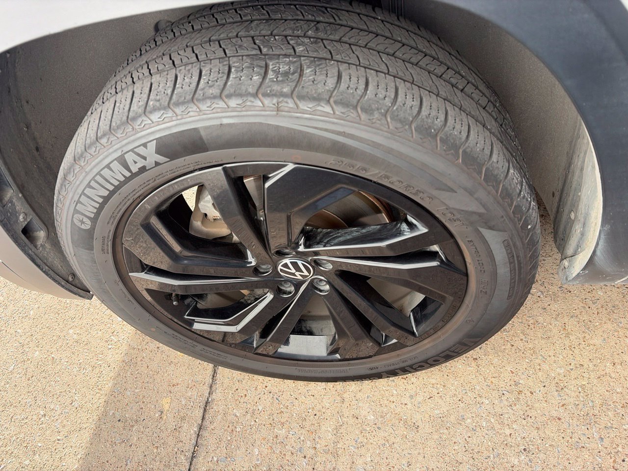 Used 2022 Volkswagen Atlas SE FWD image 16