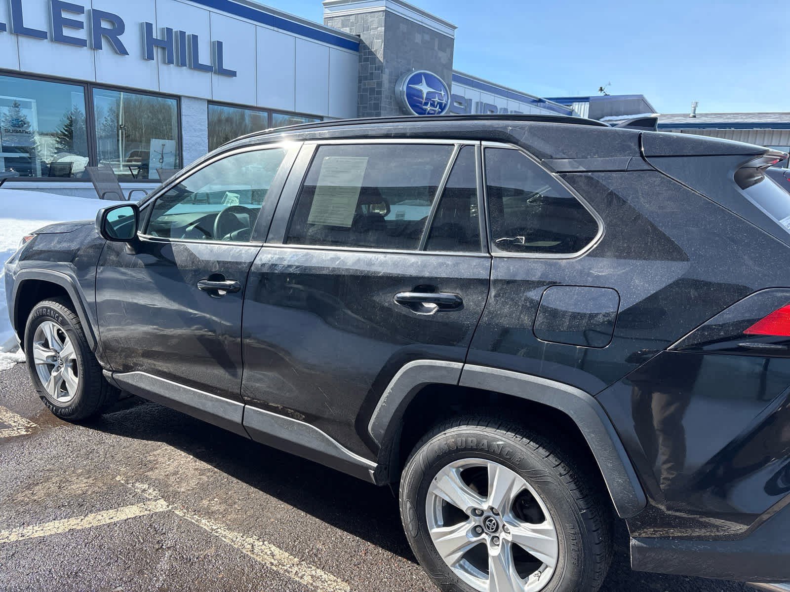 Used 2021 Toyota RAV4 LE image 8