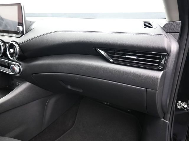 Used 2025 Nissan Sentra SV image 34