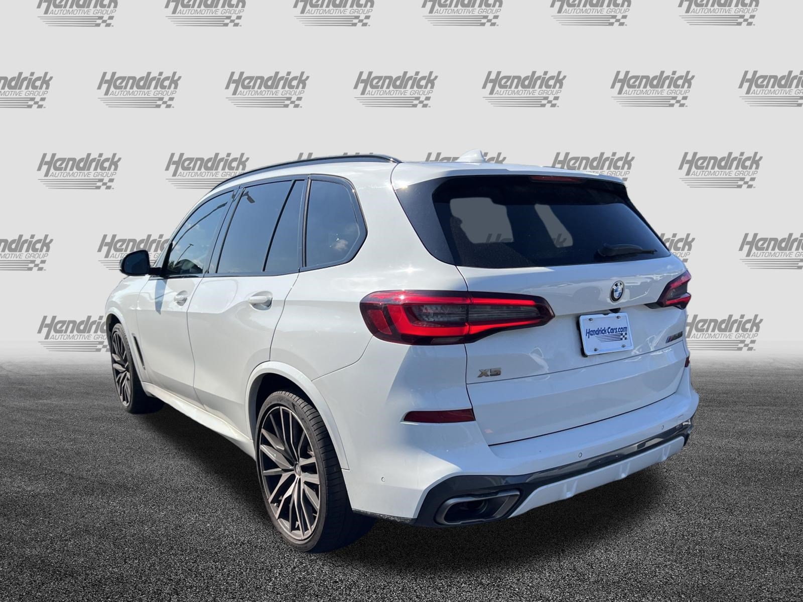 Used 2023 BMW X5 M50i w/ Executive Package AWD/4WD image 8