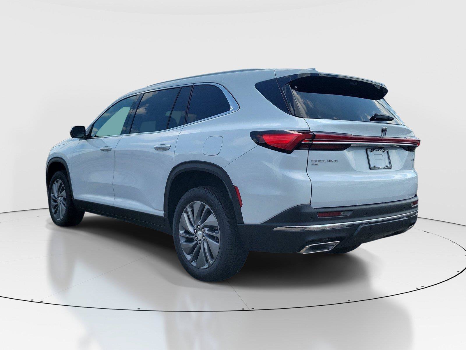 New 2027 Buick Enclave Preferred w/ Power Package AWD/4WD image 3