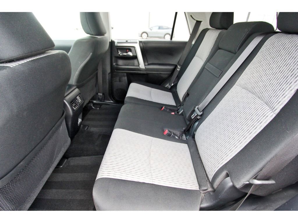 Used 2022 Toyota 4Runner SR5 image 7