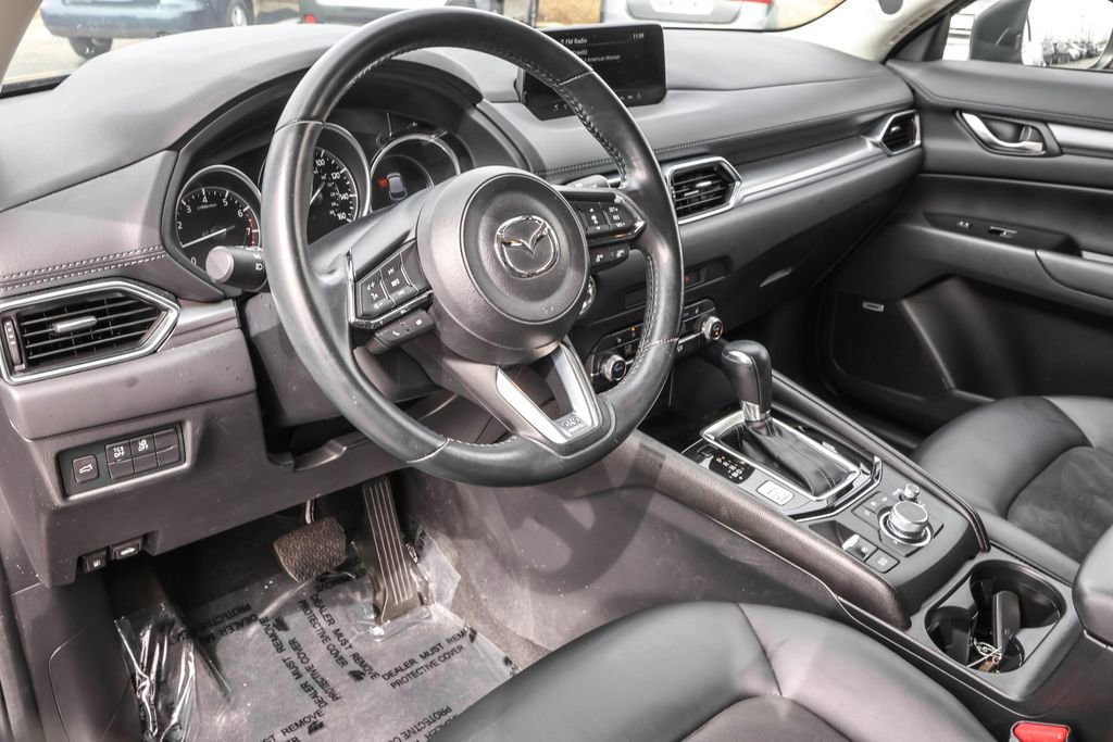 Used 2019 MAZDA CX-5 Touring image 4