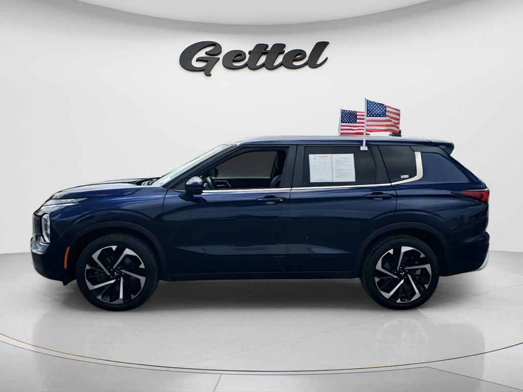 Used 2024 Mitsubishi Outlander SE image 16