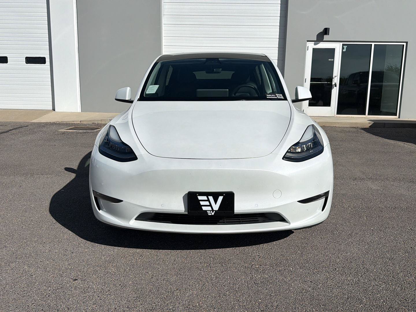 Used 2021 Tesla Model Y Long Range AWD/4WD image 2