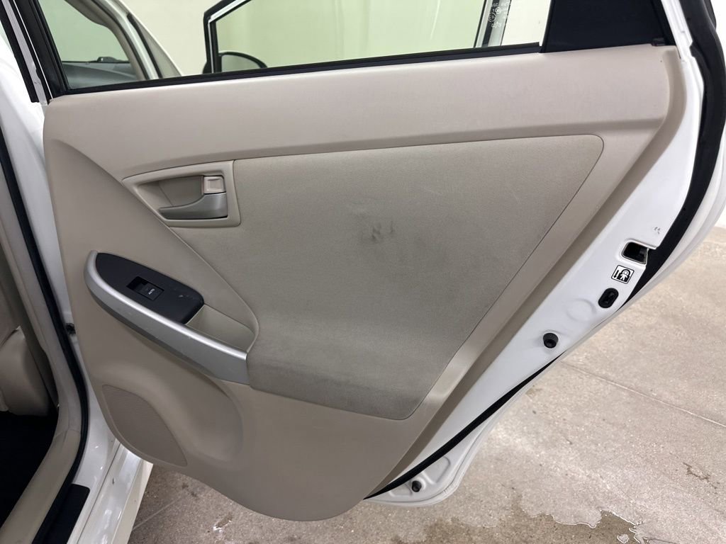 Used 2014 Toyota Prius Two image 22