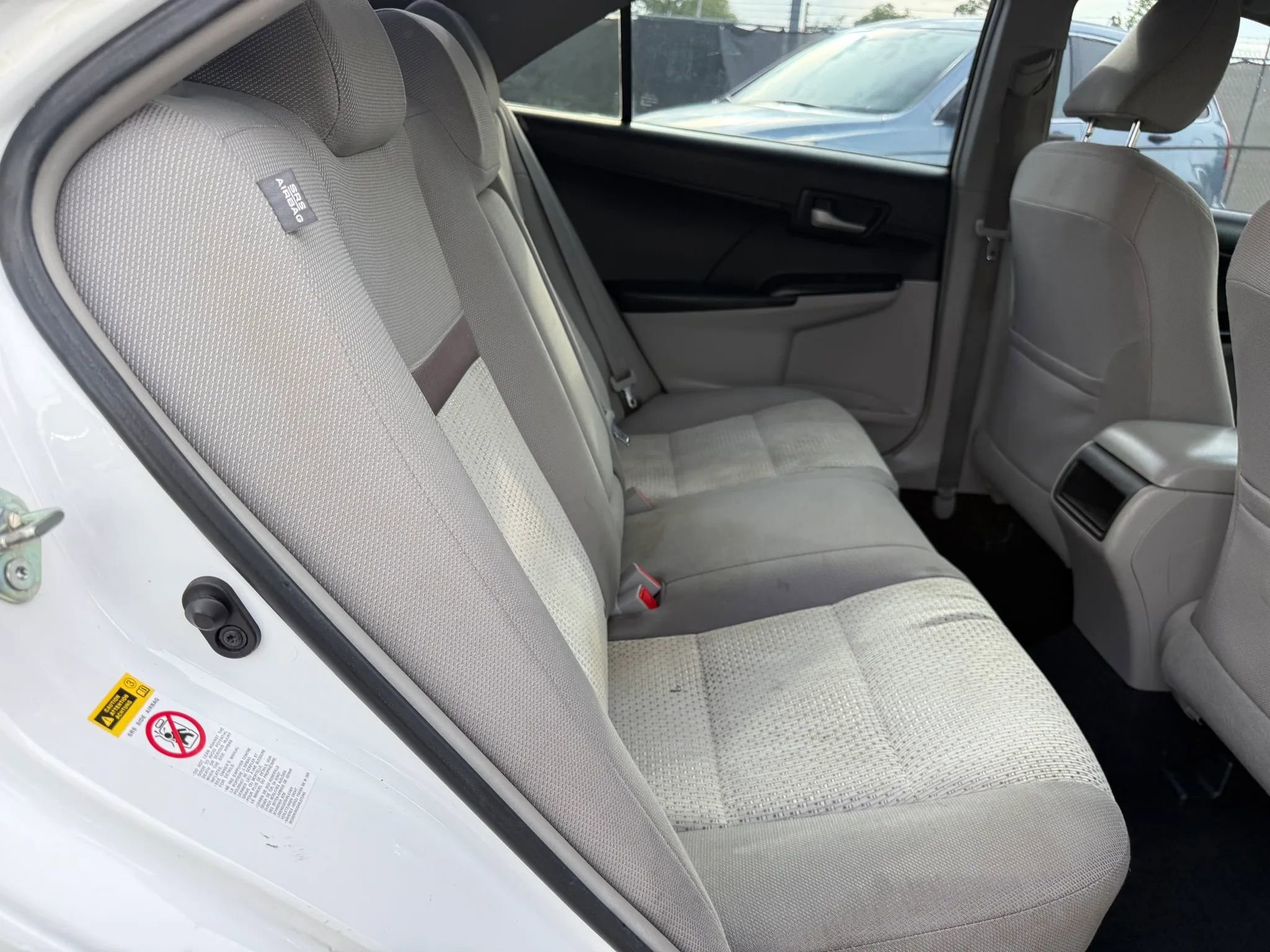 Used 2014 Toyota Camry L FWD image 20