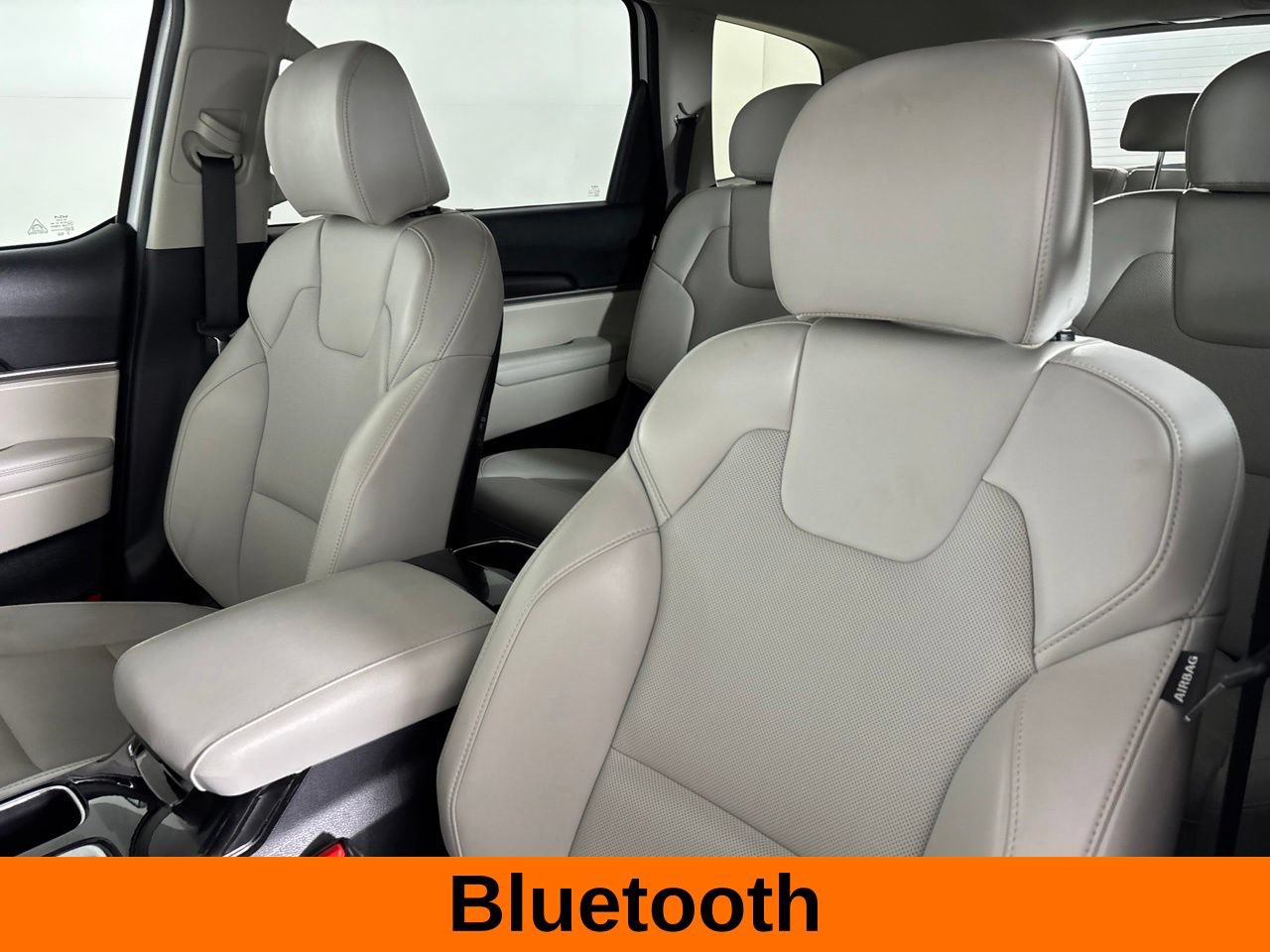 Used 2025 Kia Telluride S FWD image 14