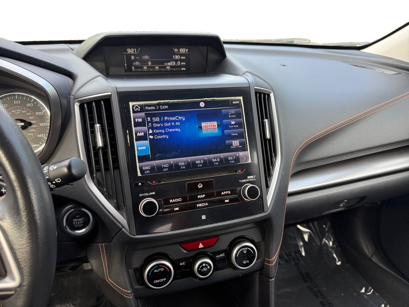 Used 2018 Subaru Crosstrek 2.0i Limited AWD/4WD image 12