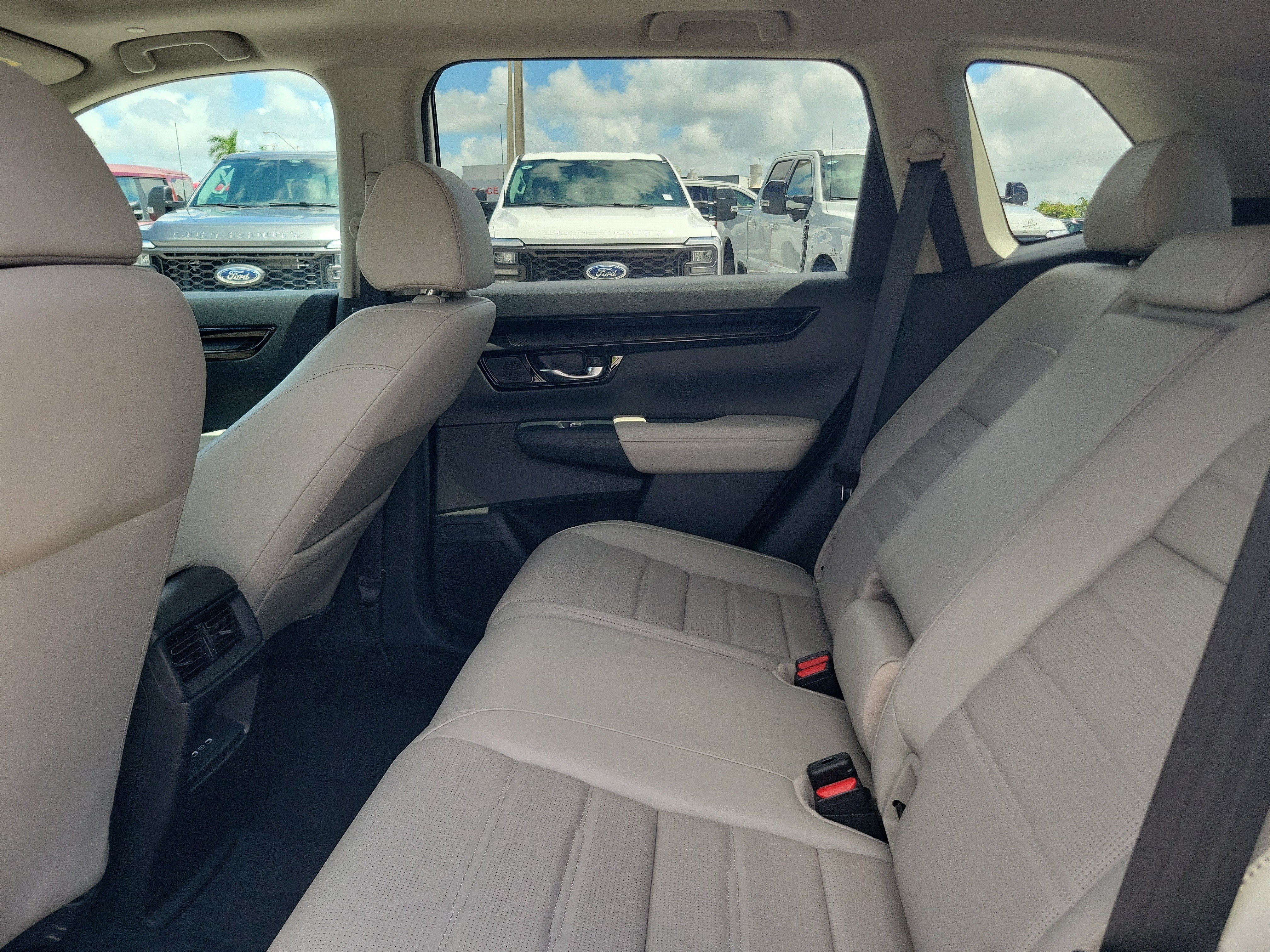 Used 2024 Honda CR-V EX-L image 14