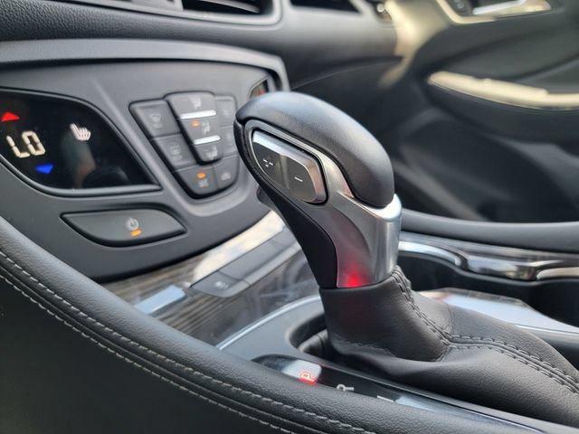 Used 2020 Buick Envision Essence FWD image 30