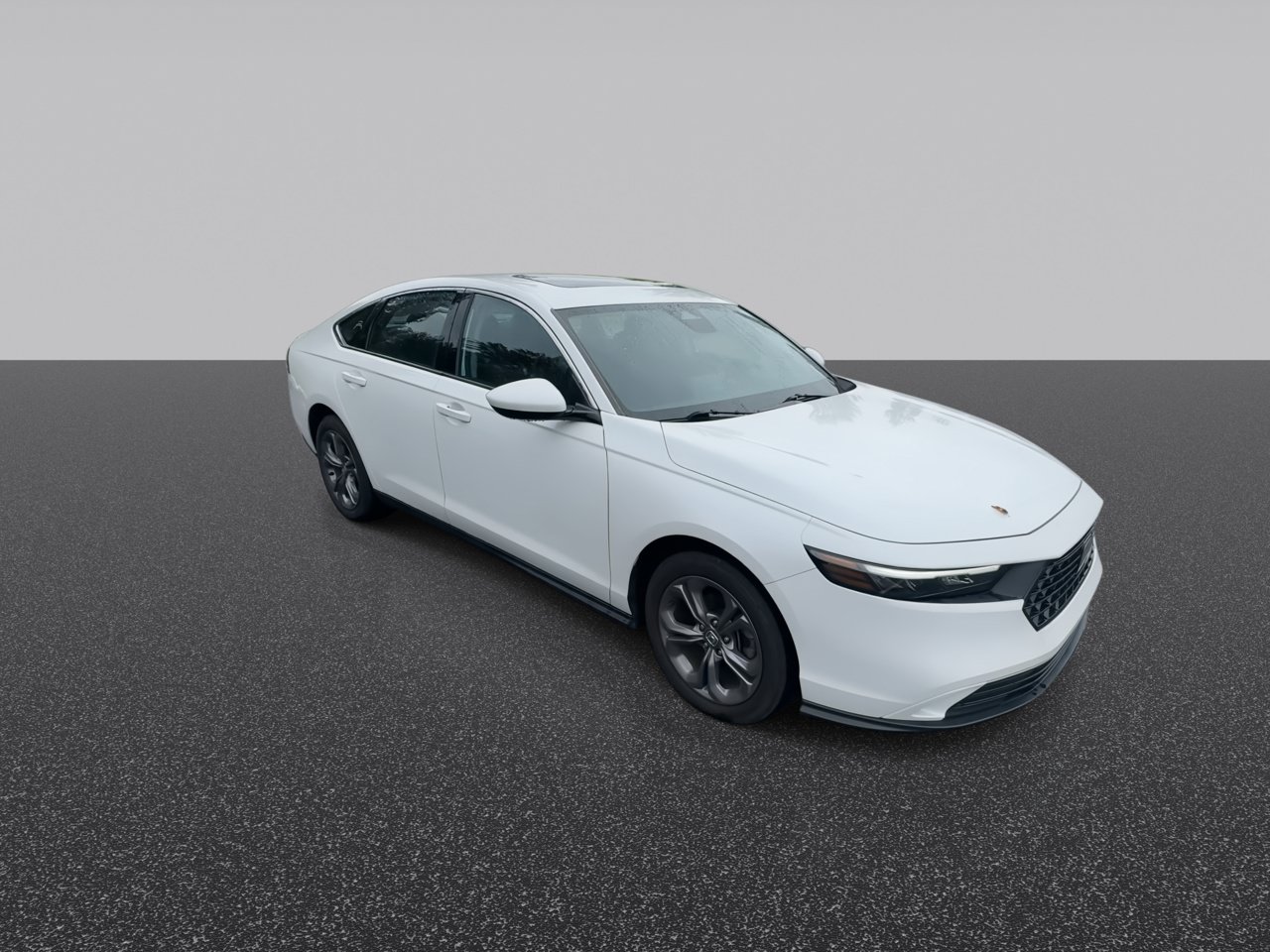 Used 2024 Honda Accord EX image 3