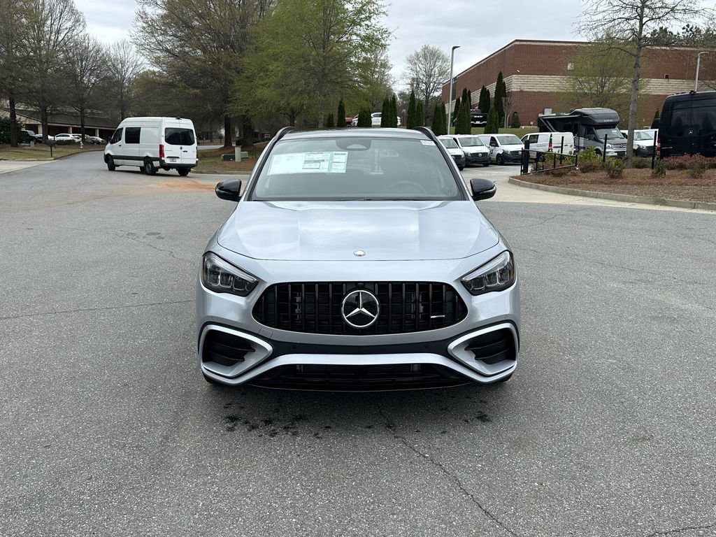 New 2026 Mercedes-Benz GLA 35 AMG 4MATIC image 3