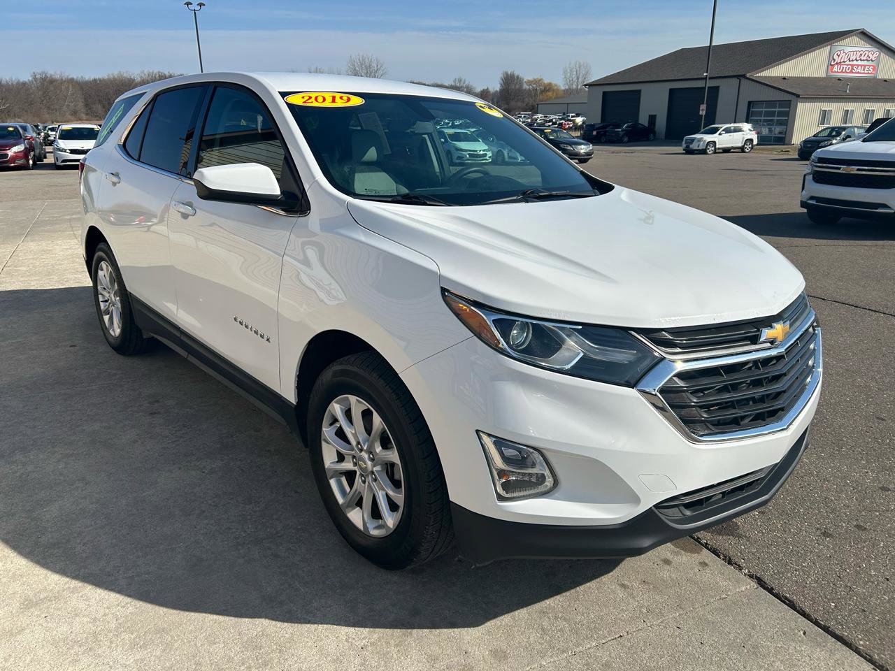Used 2019 Chevrolet Equinox LT AWD/4WD image 3