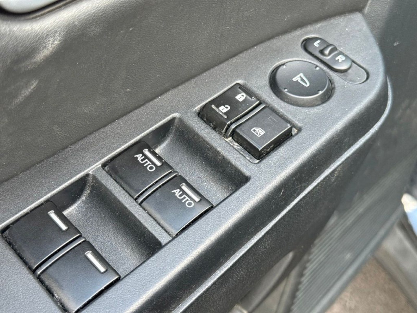 Used 2013 Honda Pilot Touring image 14