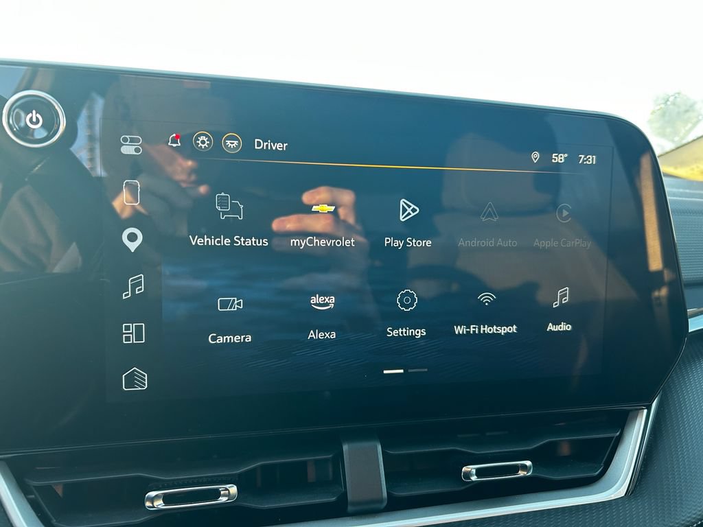 Used 2025 Chevrolet Equinox LT AWD/4WD image 18