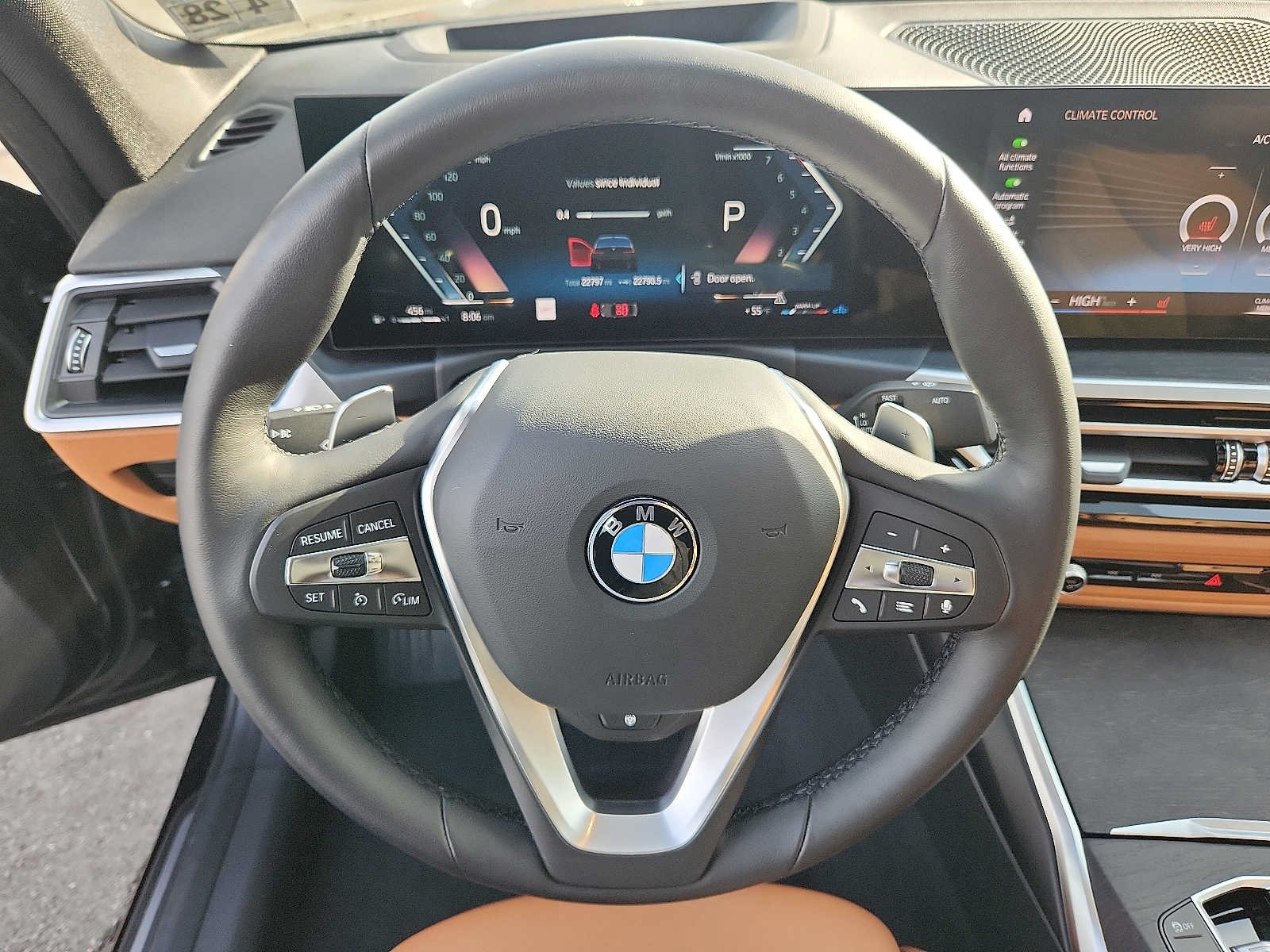 Certified 2023 BMW 330i xDrive Sedan w/ Premium Package AWD/4WD image 19