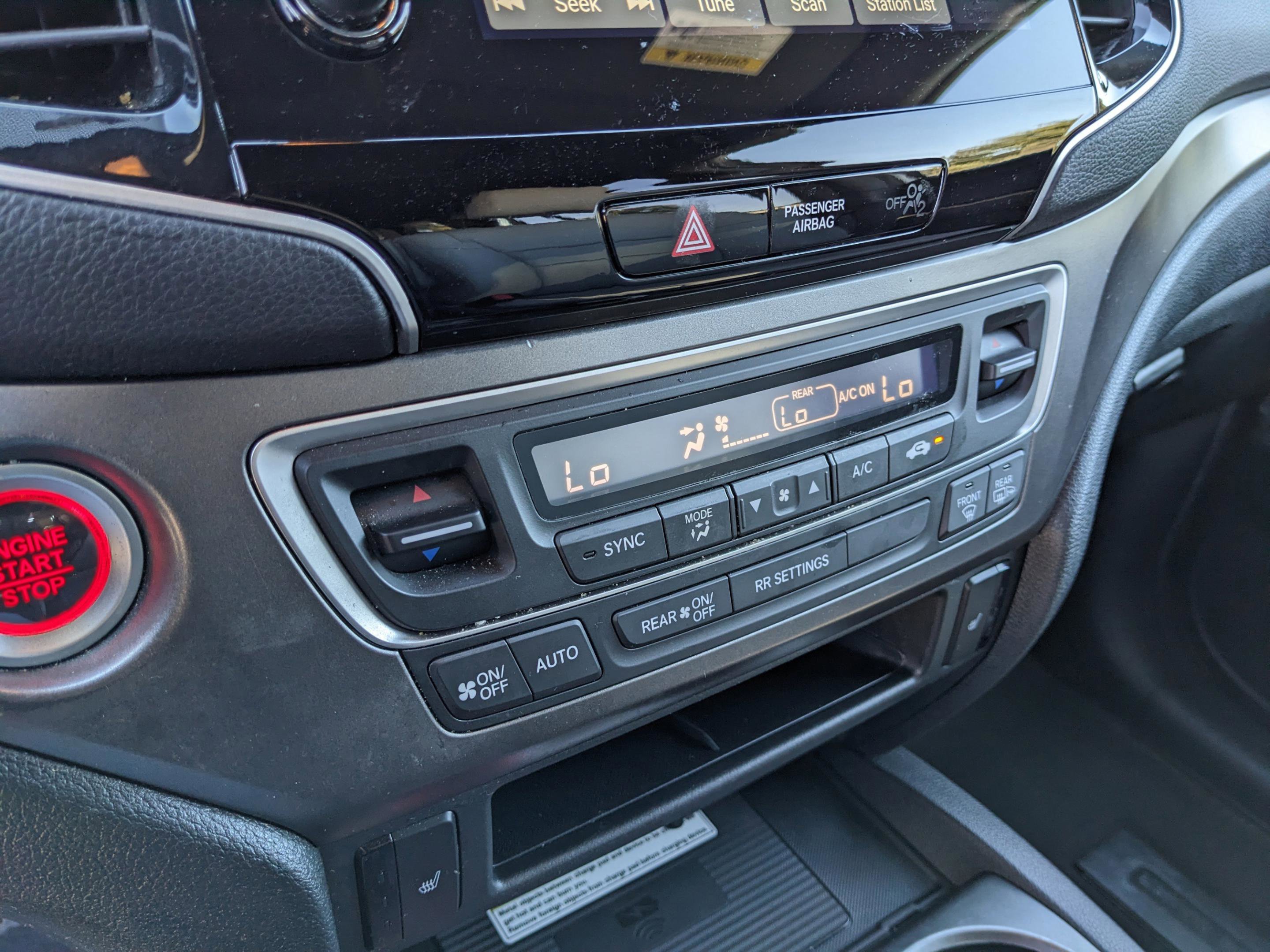 Used 2023 Honda Passport EX-L image 30