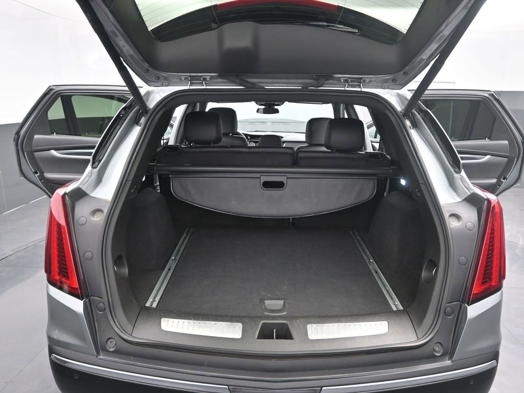 Certified 2025 Cadillac XT5 Premium Luxury image 14