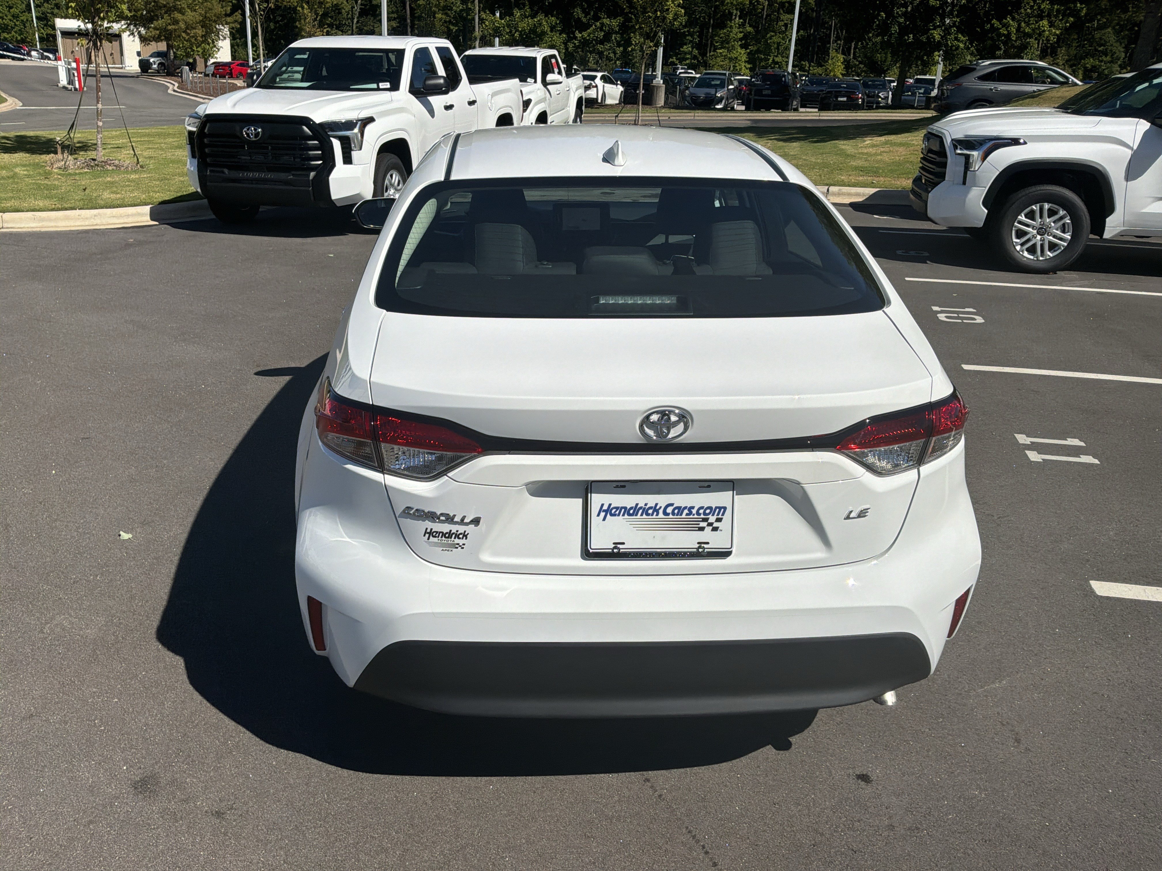 Used 2026 Toyota Corolla LE FWD image 9